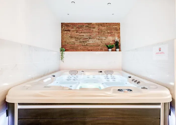 Des Carmes Apartment