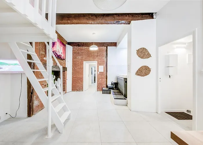 Apartment Des Carmes